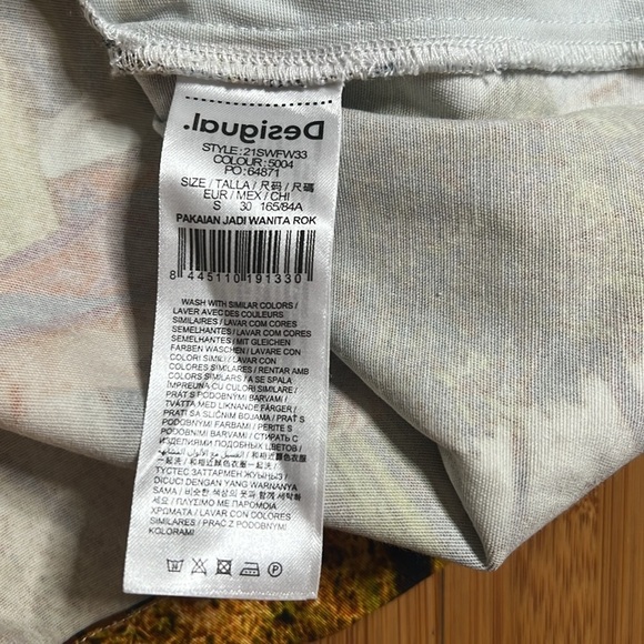 NWOT Desigual x Esteban Cortazar South Beach-print Mini Skirt small - Picture 9 of 9